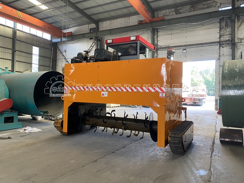 履帶翻堆車(chē) (8).jpg