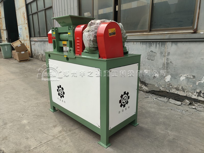 如何調(diào)試對(duì)輥擠壓造粒機(jī)？